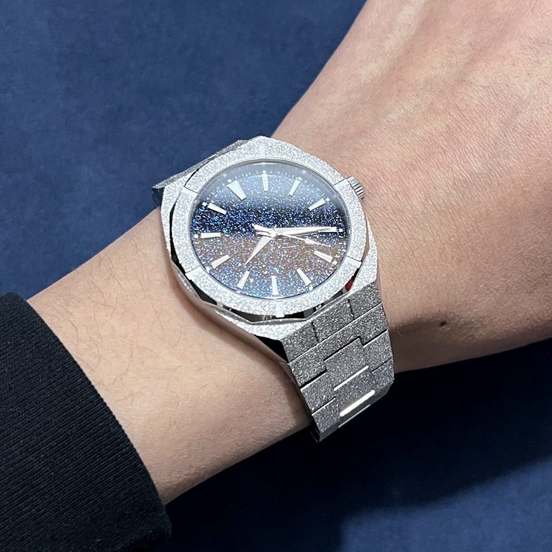 Jam Tangan Emas Stardust Brush - Luxury Lifestyle Brand ulasan dan harga