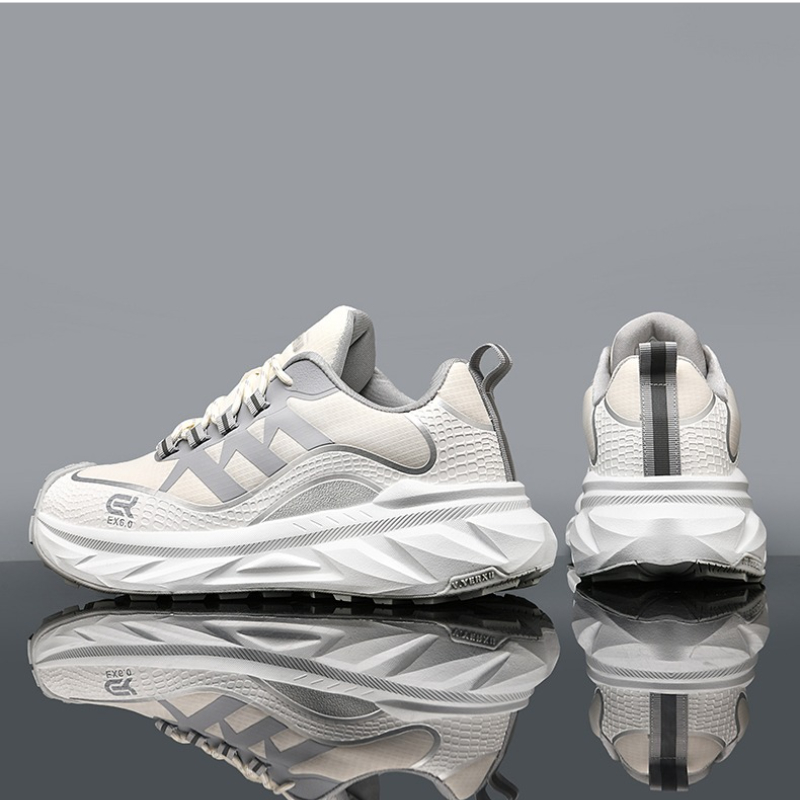 Sepatu Olahraga Luar Ruangan M - Luxury Lifestyle Brand ulasan dan harga